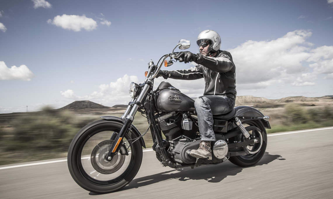 moto banner retro browse tyres