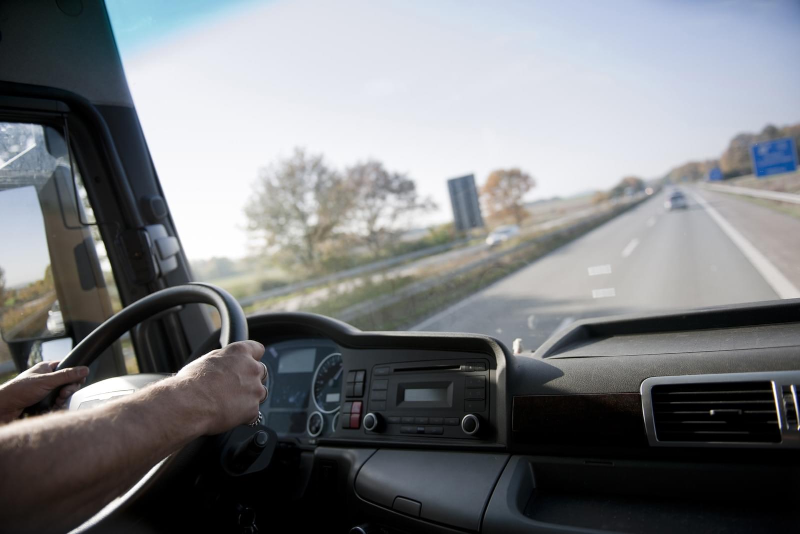 truck tyre guarantee ; truck breakdown ; lorry roadside repair